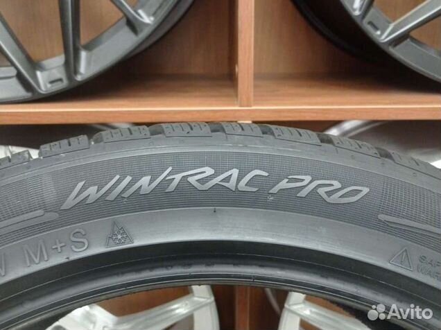 Vredestein Wintrac Pro 325/35 R22
