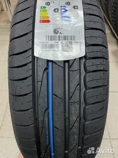 Nokian Tyres Hakka Blue 3 205/60 R16 96W