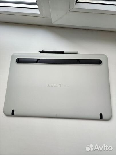 Интерактивный дисплей wacom