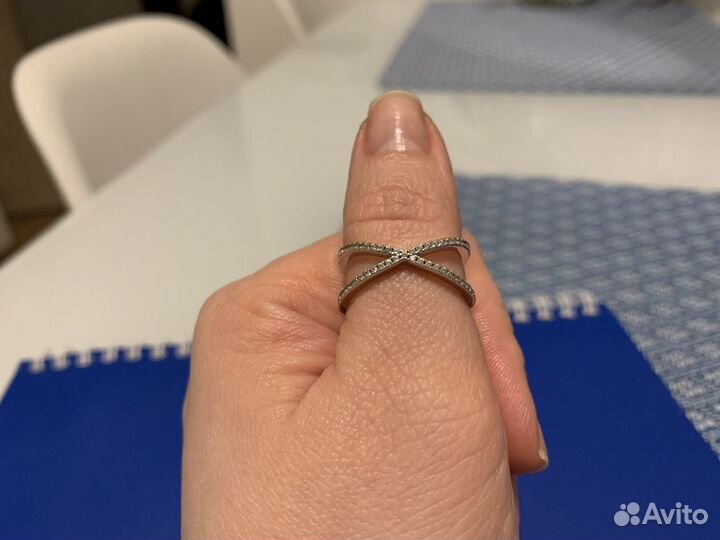 Серебряное кольцо