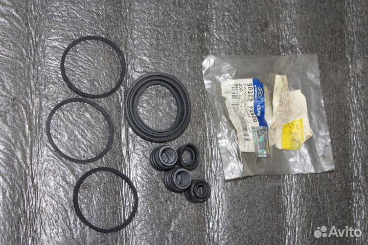 Ремкомплект тормозного суппорта Hyundai accent II