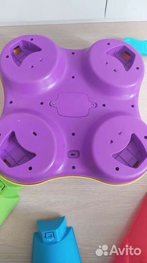 Развивающий столик fisher price