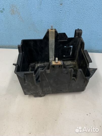 Fusion площадка акб с дефектом 2s6t10723bd