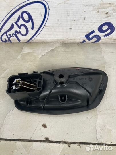 Ручка двери передняя правая Renault Captur J5 1.5