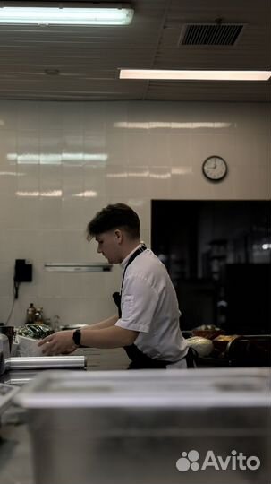 Повар холодного цеха (шведская линия)