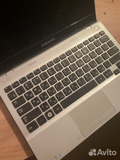 Нетбук Samsung n305u1a