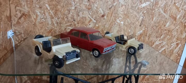 Модель автомобиля жигули 2103