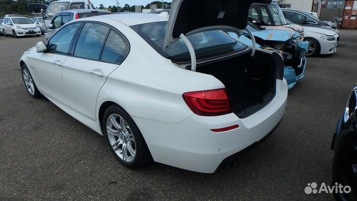 Бмв 523i в разбор на запчасти