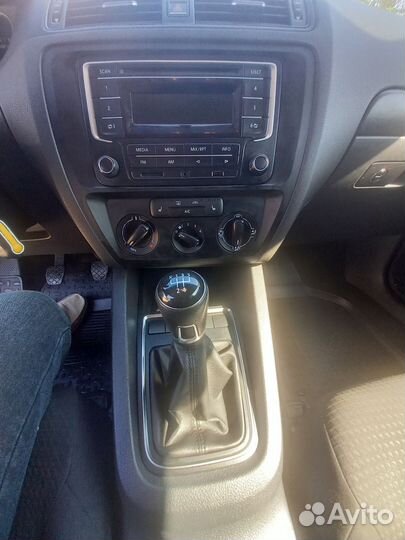 Volkswagen Jetta 1.6 МТ, 2015, 192 000 км