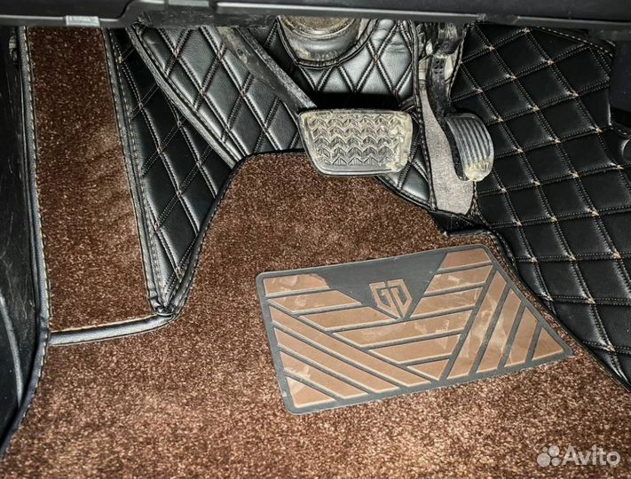 3Д коврики Toyota Land Cruiser 200