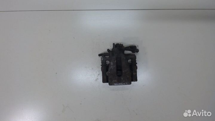 Суппорт Opel Zafira A, 2004