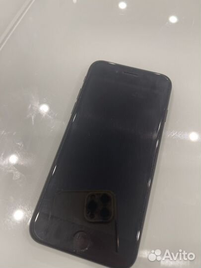 iPhone 7, 128 ГБ