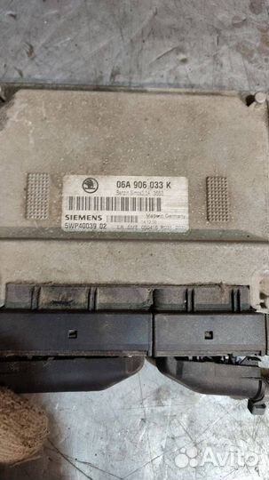 Блок управления двигателем Skoda Octavia (A4) 1998