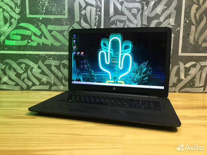 Большой ноутбук HP 2видеокарты/SSD/8gb