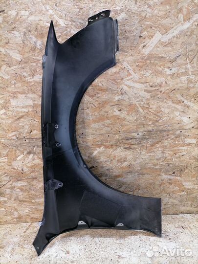 Крыло переднее левое черное Audi A5 8T
