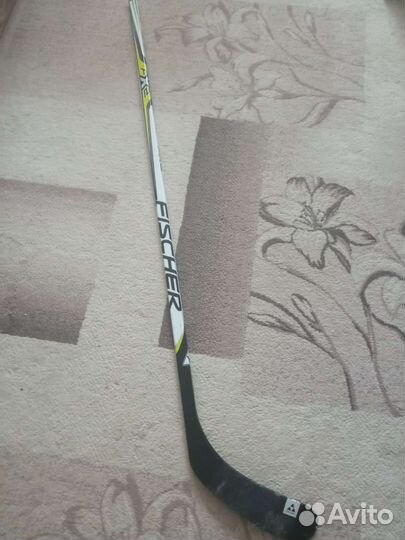 Клюшка хоккейная правый хват взрослая