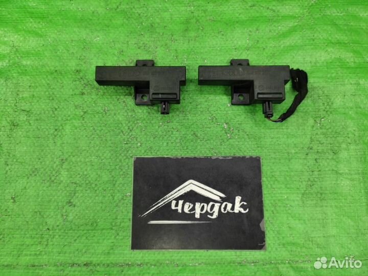 Антенна бесключевого доступа 8K0907247 VAG