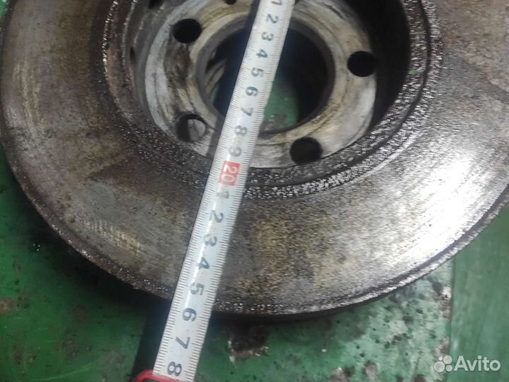 Диски тормозные передние Шкода