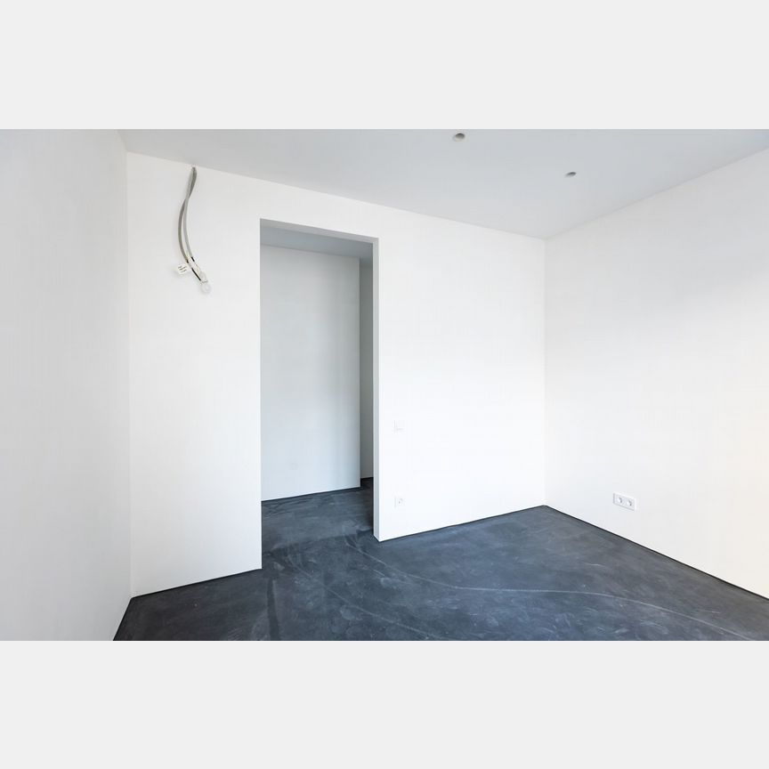 3-к. квартира, 110 м², 3/17 эт.