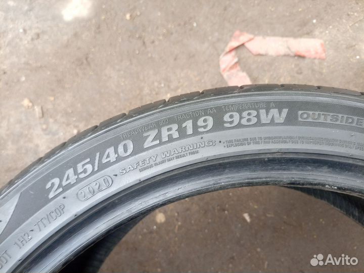 Opera Gold 245/40 R19 98W