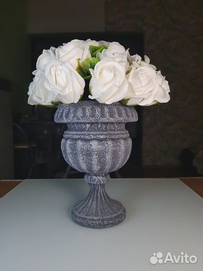 Ваза для цветов ручной работы