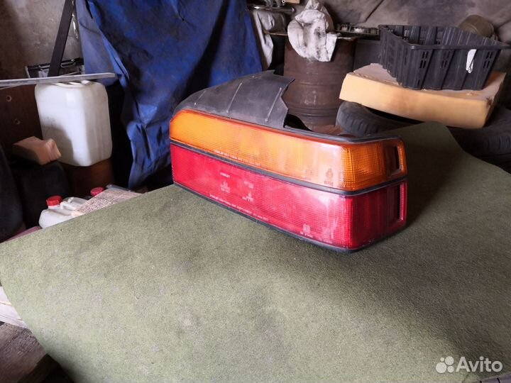 Продам стоп сигнал Honda Prelude