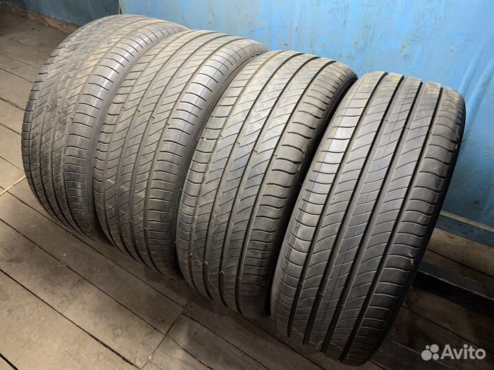 Michelin Primacy 4 215/55 R18