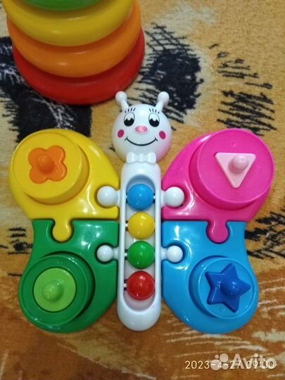 Развивающие игрушки