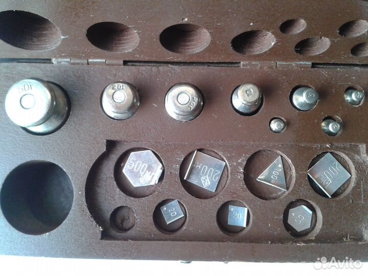 Равновесные ручные весы (аптекарские),гири