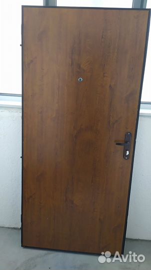 Дверь металлическая от застройщика