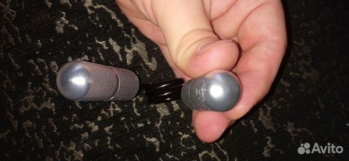 Эспандер для пальцев two-finger gripper 22 lb