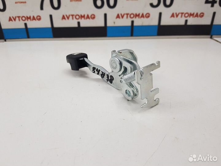 Ручка открывания лючка бензобака (Москвич 3)