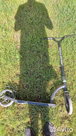 Самокат взрослый с большими колесами