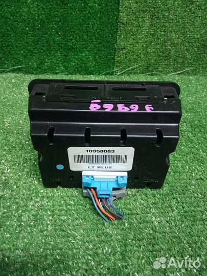 Блок управления климат-контролем задний Cadillac