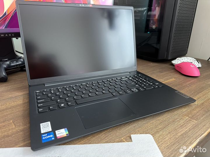 Новый Ноутбук Lenovo X3-15