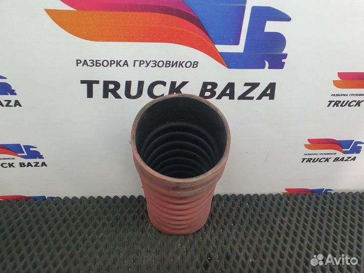 Патрубок интеркулера Renault Premium