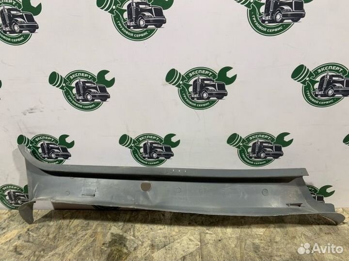 Накладка в салоне Mercedes Actros