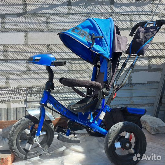 Велосипед с родительской ручкой