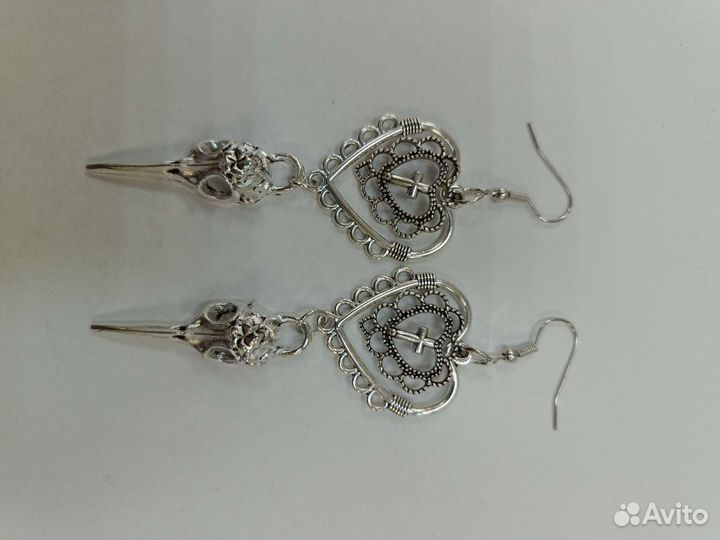 Панк серьги (готика)