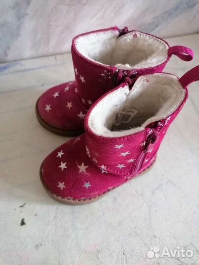 Сапожки для девочки