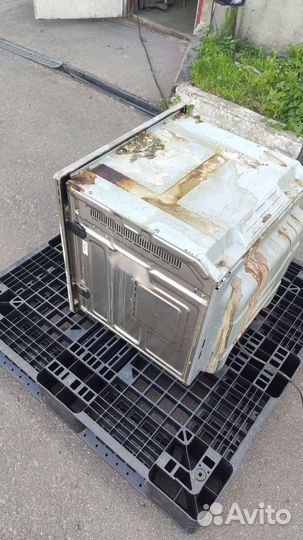 Духовой шкаф Hotpoint-Ariston FB 86.2 IX на з/ч