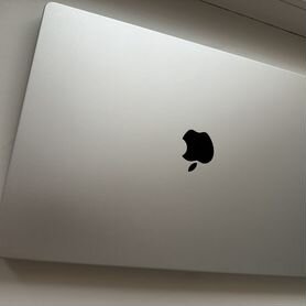 Apple MacBook Pro 16 M2 2023