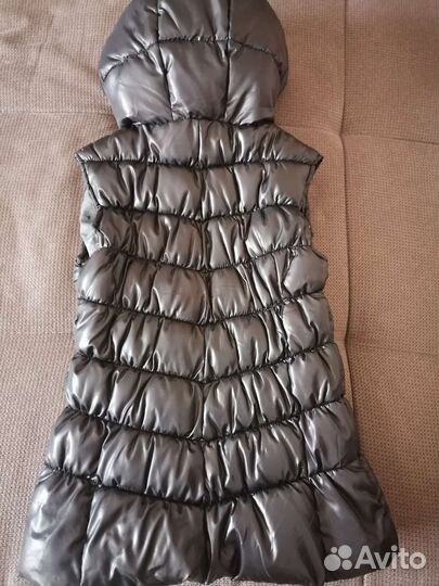 Продам жилет для девочки