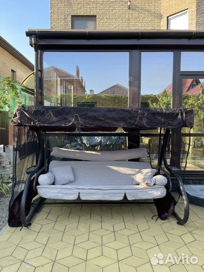 Качели садовые 4-х местные новые