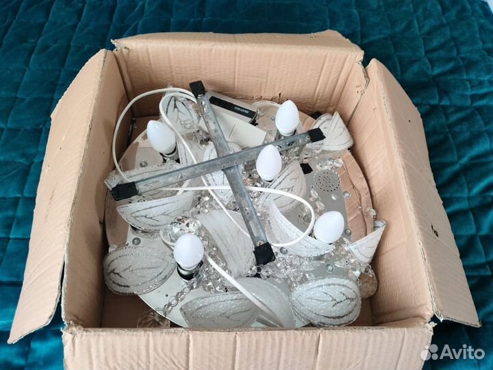 Люстра потолочная светодиодная новая