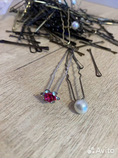 Невидимки, шпильки и 2 валика