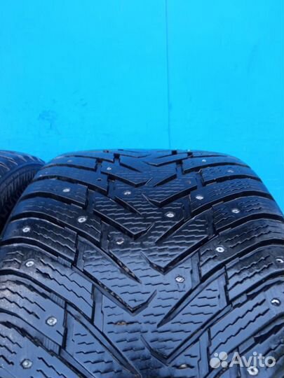 Nokian Tyres Hakkapeliitta 8 265/45 R20 и 295/40 R20