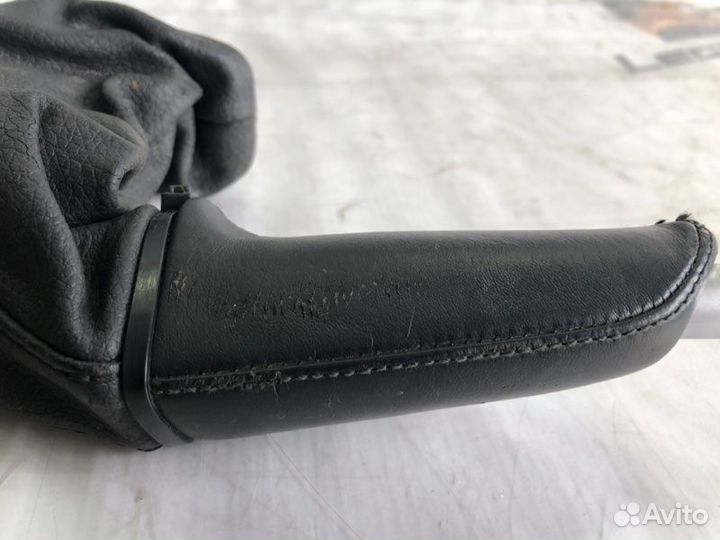 Ручка ручника Bmw 5 E60 N52B30 2009