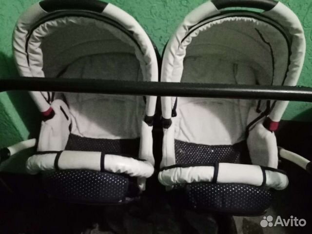 Коляска для двойни