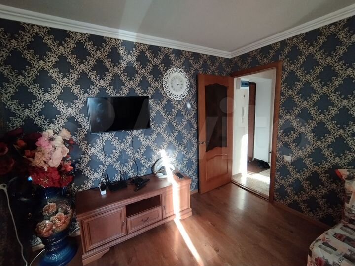 2-к. квартира, 42 м², 3/4 эт.